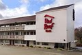 Red Roof Inn image 9