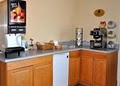 Rodeway Inn image 6