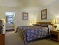 Travelodge Springdale AR image 5