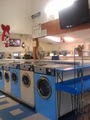 USA LAUNDROMAT image 3