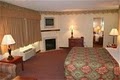 Americ Inn image 3