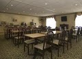 Augusta Econo Lodge image 6