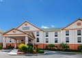 Comfort Inn & Suites Airport South logo