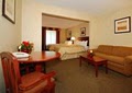 Comfort Suites Independence image 9