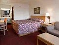 Days Inn Hamden MO image 6