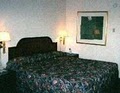 Days Inn image 2
