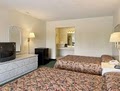 Days Inn image 10