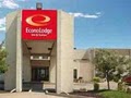 Econo Lodge Inn & Suites Airport image 10