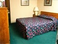 Econo Lodge & Suites image 3