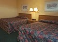 Econo Lodge image 2