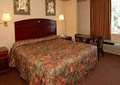 Econo Lodge image 3