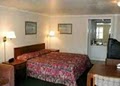 Econo Lodge image 6
