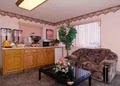 Econo Lodge image 9