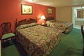 Econo Lodge image 9