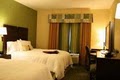 Hampton Inn Brentwood image 4