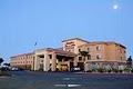 Hampton Inn & Suites Palmdale, CA image 1