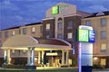 Holiday Inn Express Hotel & Suites Searcy logo