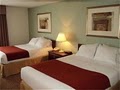 Holiday Inn Express Hotel & Suites St. Paul - Woodbury image 6