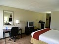 Holiday Inn Express - Shenandoah Valley Woodstock, VA image 9