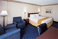 Holiday Inn Express Springfield - I-95 S Of I-495 Hotel image 6