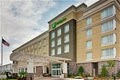 Holiday Inn image 7