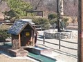 Hollow River Driving Range & Miniature Golf logo