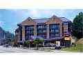 Howard Johnson Gatlinburg TN image 7