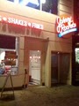 Johnny Rockets Restaurant and Sports Lounge image 5