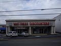 Mattress Discounters - Willow Lawn logo
