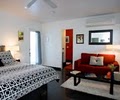 Palm Springs Rendezvous - Bed and Breakfast image 6