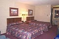 Pear Tree Inn Poplar Bluff image 3