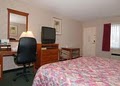 Quality Inn image 4