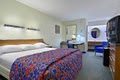 Red Roof Inn image 5