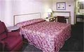 Red Roof Inn image 7