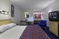 Red Roof Inn image 9