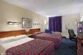 Red Roof Inn image 9