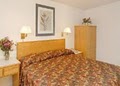 Rodeway Inn & Suites image 7