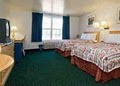 Rodeway Inn & Suites image 8