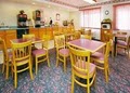 Rodeway Inn image 9