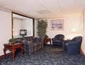 Super 8 Grand Rapids Airport image 8