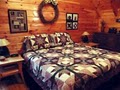 Yogi's Den Pigeon Forge TN Cabin Rental image 5