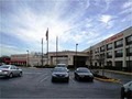 Crowne Plaza Hotel Long Island - Macarthur Arpt image 1