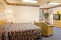 Days Inn image 10