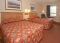 Econo Lodge Inn & Suites at Ft. Benning image 6