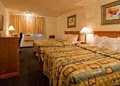 Econo Lodge  Inn & Suites image 8