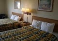 Econo Lodge  Inn & Suites image 10