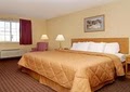 Econo Lodge Inn and Suites image 3