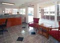 Econo Lodge image 2