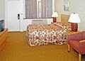 Econo Lodge image 3