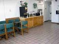 Econo Lodge image 8